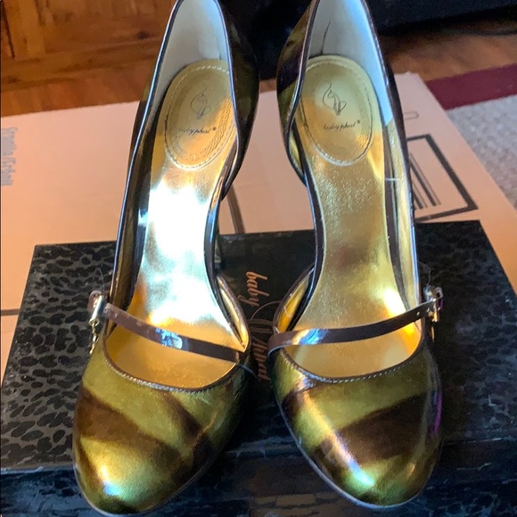 Heels - Picture 1 of 7